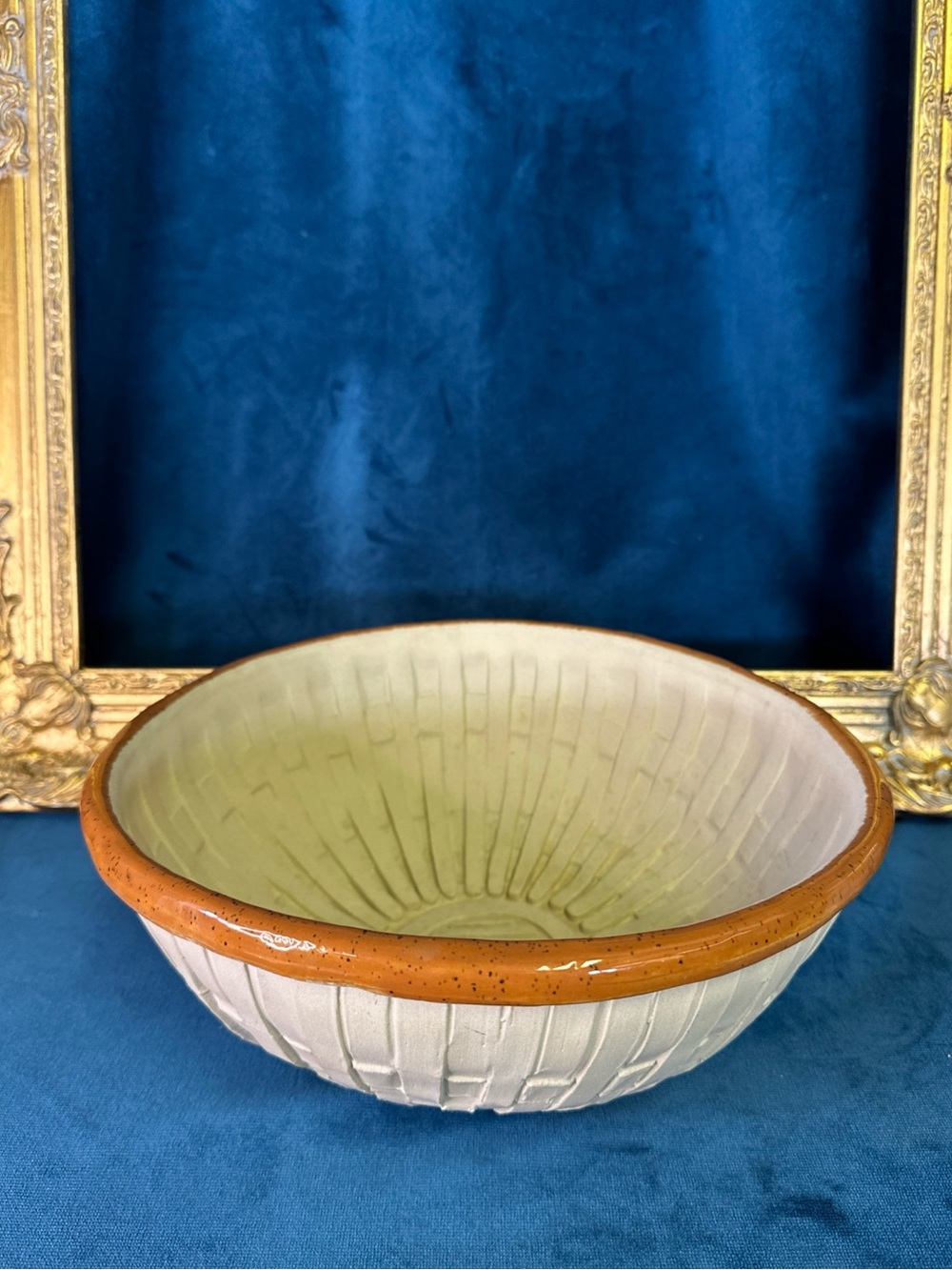 Bennington Pottery Basket Weave large Bowl 11" David Gil Vermont  1981